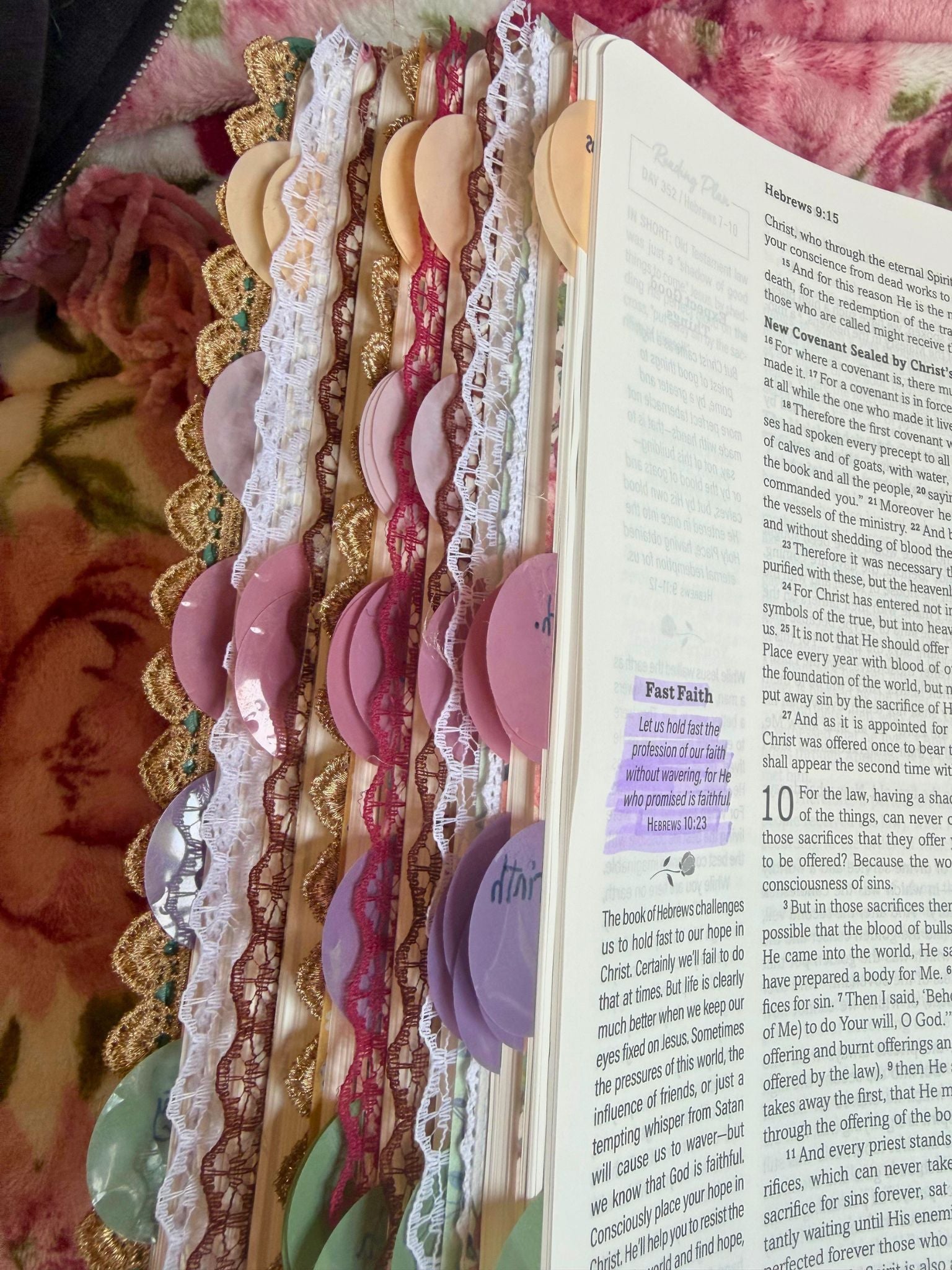 Decorated PRAYER Bible:Devotional Bible for Women Pray More, Worry Less