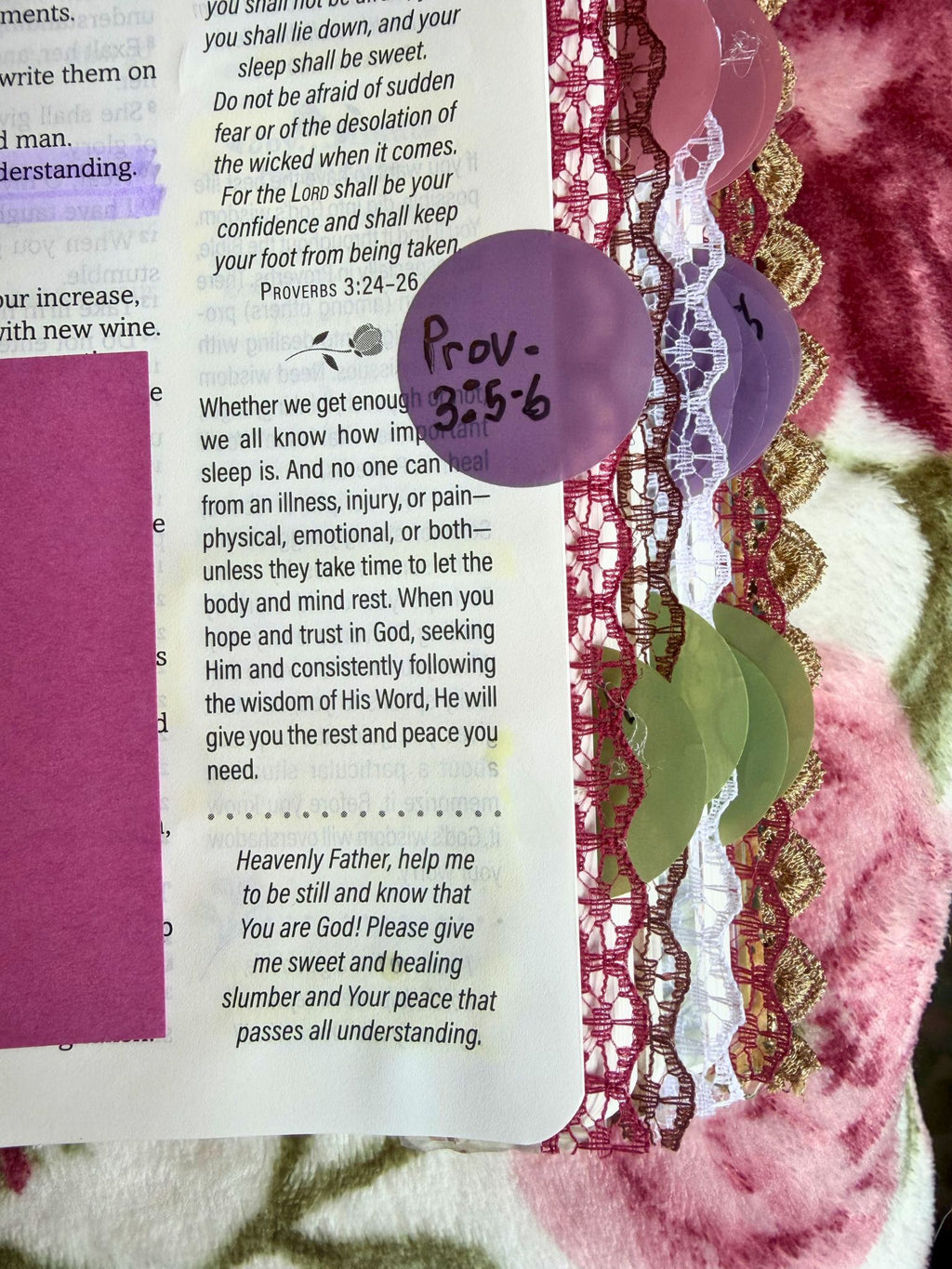 Decorated PRAYER Bible:Devotional Bible for Women Pray More, Worry Less